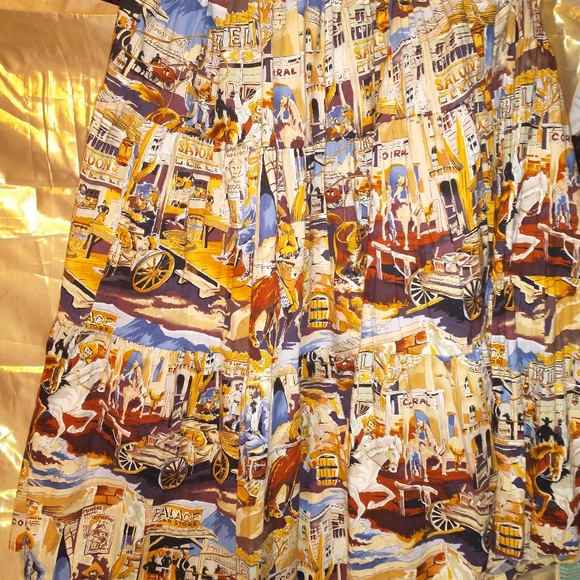 CONVERSATION PIECES SKIRT - Picture 7 of 10